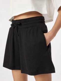 Icebreaker Shorts Regular Outdoorbroek Crush Dames Zwart 11 Icebreaker Shorts Regular Outdoorbroek Crush Dames Zwart -Icebreaker 6c44fb97234b63d421d40455fbd0566a