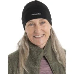 Icebreaker 200 Oasis Beanie - Zwart -Icebreaker icebreaker 200 oasis beanie black model 4 1499344