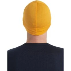 Icebreaker 200 Oasis Beanie - Solar -Icebreaker icebreaker 200 oasis beanie solar model 2 1499349