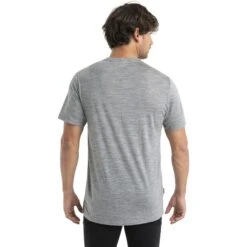 Icebreaker Sphere II Synergism T-Shirt Heren - Metro HTHR 11 Icebreaker Sphere II Synergism T-Shirt Heren - Metro HTHR -Icebreaker icebreaker mens sphere ii synergism short sleeve tee metro hthr model 2 1498999