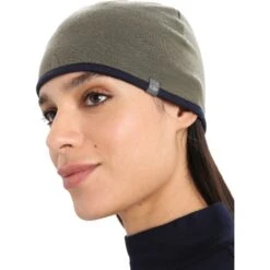 Icebreaker Pocket Omkeerbare Muts - Loden/Midnight Navy -Icebreaker icebreaker pocket hat loden midnight navy 5 1262980