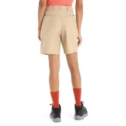 Icebreaker -Icebreaker icebreaker womens hike shorts sand 4 1384205