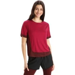 Icebreaker ZoneKnit™ Boxy T-Shirt Dames - Cherry/Espresso